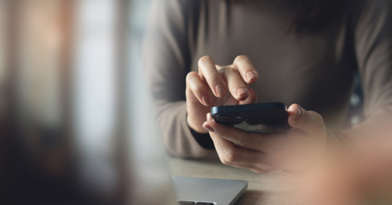 السمنة الرقمية: كيف تُثقل «سعرات البيانات» عقولنا وتضعف تركيزنا؟