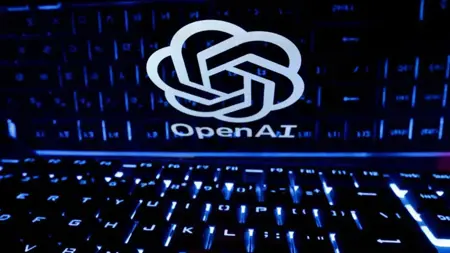 أبل تقاضي OpenAI بتهمة سرقة أسرار تجارية عبر مهندسين سابقين