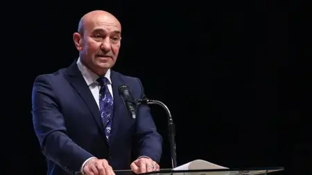 زلزال سياسي في إزمير.. توقيف رئيس البلدية السابق ومسؤولين كبار في أكبر قضية فساد! زلزال سياسي في إزمير.. توقيف رئيس البلدية السابق ومسؤولين كبار في أكبر قضية فساد!