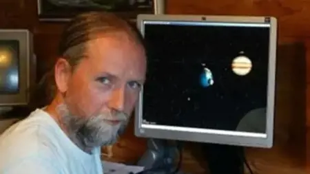 العالم الهولندي يثير المخاوف من جديد ..ويحذر من زلازل خلال يومين العالم الهولندي يثير المخاوف من جديد ..ويحذر من زلازل خلال يومين