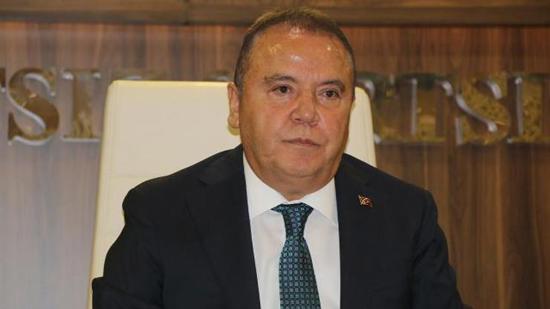 عاجل:إيقاف رئيس بلدية أنطاليا عن مهامه عاجل:إيقاف رئيس بلدية أنطاليا عن مهامه