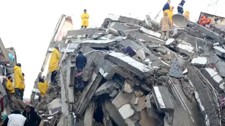 منظمات غير حكومية في الولايات المتحدة تجمع مساعدات إغاثية لضحايا الزلزال في تركيا منظمات غير حكومية في الولايات المتحدة تجمع مساعدات إغاثية لضحايا الزلزال في تركيا