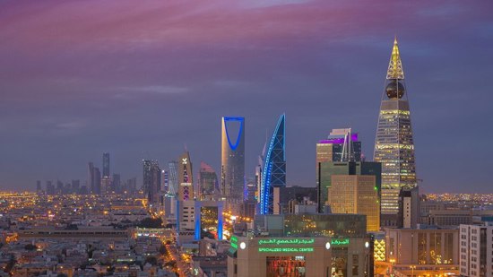 نيوم يوقف سلسلة الهلال التاريخية في الدوري السعودي