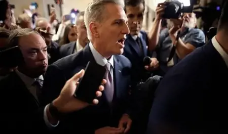 للمرة الأولى في تاريخ البلاد.. مجلس النواب الأمريكي يعزل رئيسه للمرة الأولى في تاريخ البلاد.. مجلس النواب الأمريكي يعزل رئيسه