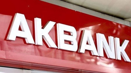 عملاء"آكبنك- Akbank" في صدمة.. هل تعرض البنك التركي للإختراق؟