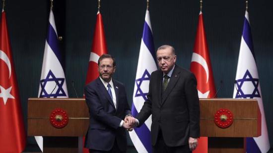 الرئيس الإسرائيلي هرتسوغ يدعو الرئيس أردوغان إلى إسرائيل