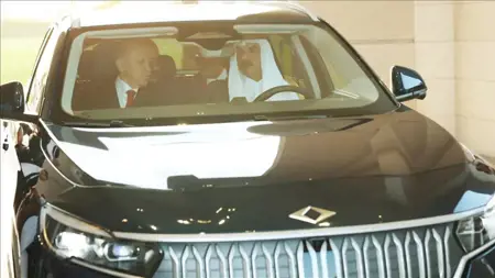 أمير قطر يبدي اعجابه الكبير بهدية أردوغان  أمير قطر يبدي اعجابه الكبير بهدية أردوغان