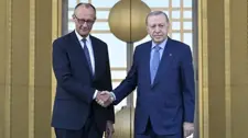أردوغان وميرتس يبحثان هاتفياً العلاقات الثنائية وقمة الناتو وحرب أوكرانيا