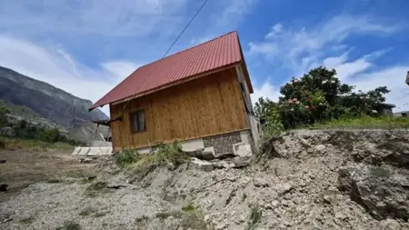 إخلاء 38 منزلاً في ولاية  أرضروم التركية إخلاء 38 منزلاً في ولاية  أرضروم التركية