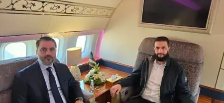 أحمد الشرع ووزير الخارجية أسعد الشيباني يتوجهان إلى السعودية في أول زيارة خارجية أحمد الشرع ووزير الخارجية أسعد الشيباني يتوجهان إلى السعودية في أول زيارة خارجية