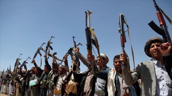 الحوثيون يعلنون استهداف مطار نجران جنوبي السعودية بطائرة مسيّرة و«إصابة هدف حسّاس».. والرياض لم تؤكّد