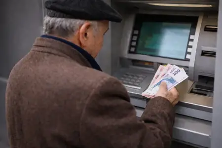 موعد صرف رواتب المتقاعدين في مارس 2026