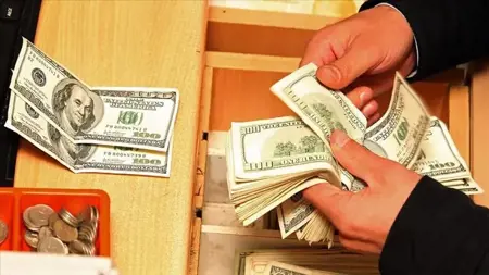 أسعار صرف العملات الرئيسية مقابل الليرة التركية بمدينة إسطنبول