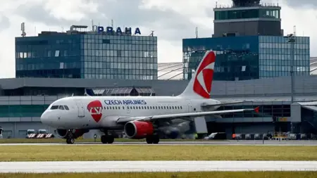 شركة طيران شهيرة تعلن إلغاء  1700 رحلة جوية شركة طيران شهيرة تعلن إلغاء  1700 رحلة جوية