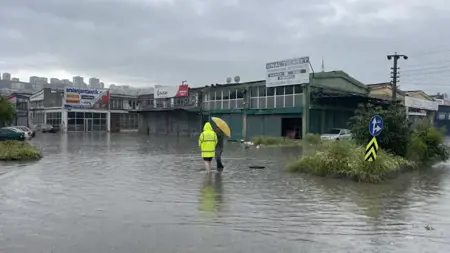 الأرصاد التركية تحذر من فيضانات وسيول في 26 مدينة  الأرصاد التركية تحذر من فيضانات وسيول في 26 مدينة