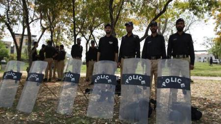 باكستان: اعتقال 27 شخصاً بتهمة الإساءة للنبي محمد" صلى الله عليه وسلم"