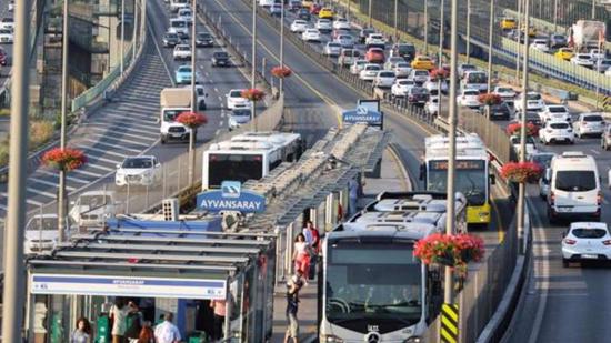 تركيا: وسائل النقل العام والطرق السريعة مجانية خلال عيد الفطر