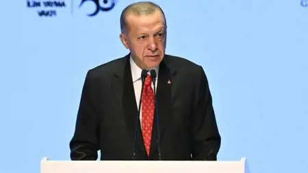 أردوغان: هدفنا بناء 650 ألف منزل في عام واحد وإحياء منطقة الزلزال أردوغان: هدفنا بناء 650 ألف منزل في عام واحد وإحياء منطقة الزلزال