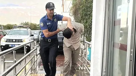 اعتقال رجل انتحل صفة شرطي وأجرى تفتيشًا مزيفًا بسيارة تشاكار