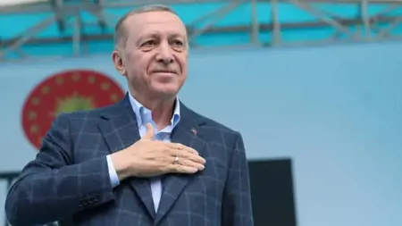 أردوغان يوجه رسالة تهنئة بمناسبة عيد العمال  أردوغان يوجه رسالة تهنئة بمناسبة عيد العمال