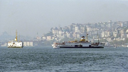 تركيا تعتزم زيادة رسوم المرور عبر مضائق البحر الأسود اعتبارا من هذا التاريخ