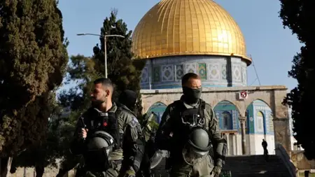 ماليزيا تحث الأمم المتحدة على محاسبة إسرائيل على مداهمة المسجد الأقصى ماليزيا تحث الأمم المتحدة على محاسبة إسرائيل على مداهمة المسجد الأقصى