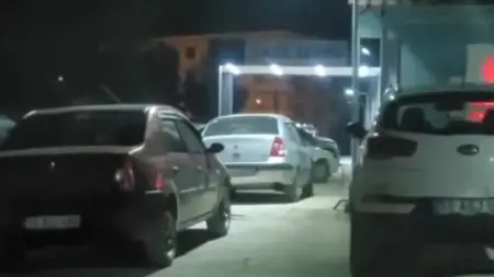 اشتباه في إصابة ١٠٠ عامل بالتسمم الغذائي في سامسون اشتباه في إصابة ١٠٠ عامل بالتسمم الغذائي في سامسون