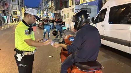 "ضربة أمنية كبرى في إسطنبول: توقيف 735 مشتبهًا وكشف مخازن أسلحة ومخدرات" "ضربة أمنية كبرى في إسطنبول: توقيف 735 مشتبهًا وكشف مخازن أسلحة ومخدرات"