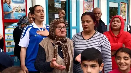 عقاب جماعي لمتضرري الزلزال في ولاية تكيرداغ بسبب التصويت لأردوغان عقاب جماعي لمتضرري الزلزال في ولاية تكيرداغ بسبب التصويت لأردوغان