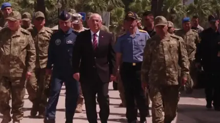 عاجل ..وزير الدفاع التركي الجديد يقطع زيارته لولاية هاتاي  عاجل ..وزير الدفاع التركي الجديد يقطع زيارته لولاية هاتاي