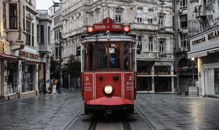 BBC: إسطنبول وأنطاليا قبلة السياح في 2023