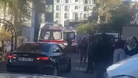 21 طالباً جُرحوا في تدافع خروج المدرسة بإرزورم 21 طالباً جُرحوا في تدافع خروج المدرسة بإرزورم