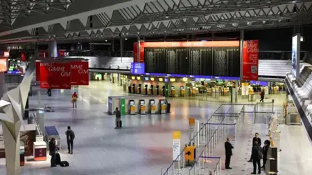 الإضرابات تشل حركة النقل في ألمانيا الإضرابات تشل حركة النقل في ألمانيا