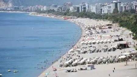 ارتفاع عدد زوار تركيا في الأشهر السبعة الأولى من عام 2024