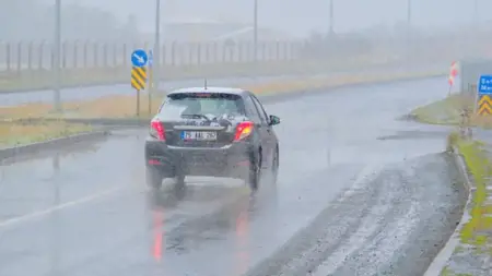 الزائر الأبيض يزين ولاية أردهان شمال شرق تركيا الزائر الأبيض يزين ولاية أردهان شمال شرق تركيا