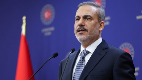 فيدان: تركيا مستعدة للتطبيع مع إسرائيل بشرط وقف الحرب على غزة.