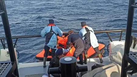 مصرع شخصين عقب غرق قارب يقل مهاجرين في بحر إيجه 