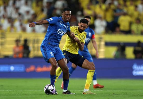 25% إلى صندوق الاستثمارات.. السعودية تنقل ملكية أسهم النصر والهلال والاتحاد والأهلي