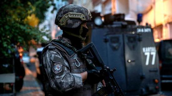 عاجل: اعتقال اثنين للاشتباه بتخطيطهم لشن عمل إرهابي بإسطنبول 