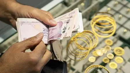 هل يرتفع الذهب مجدداً على المدى القصير؟ خبير اقتصادي يجيب
