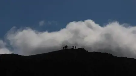 في انجلترا.. رجل قتل زوجته الحامل بدفعها من فوهة البركان في انجلترا.. رجل قتل زوجته الحامل بدفعها من فوهة البركان