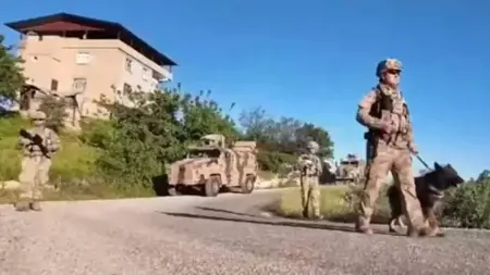 تركيا تُحبط أكبر عملية لزراعة القنب في ديار بكر: 4.4 مليون نبتة ومئات الكيلوغرامات من الحشيش تركيا تُحبط أكبر عملية لزراعة القنب في ديار بكر: 4.4 مليون نبتة ومئات الكيلوغرامات من الحشيش