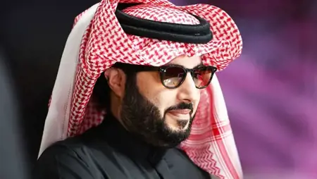 تركي آل الشيخ يكشف عن ملامح عمل فني يخلد سيرة الفنان "محمد عبده" تركي آل الشيخ يكشف عن ملامح عمل فني يخلد سيرة الفنان "محمد عبده"