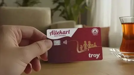 بطاقة «كارت العائلة» تُطلق فترة جديدة في مساعدات تركيا بطاقة «كارت العائلة» تُطلق فترة جديدة في مساعدات تركيا