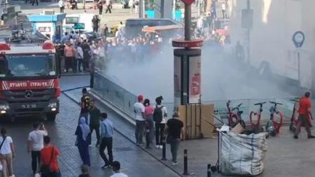 صعود دخان كثيف من إحدى محطات مترو اسطنبول يثير الذعر