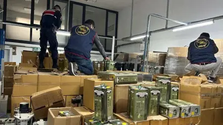 ضبط 33 ألف لتر من زيت الزيتون المغشوش في يالوفا ضبط 33 ألف لتر من زيت الزيتون المغشوش في يالوفا