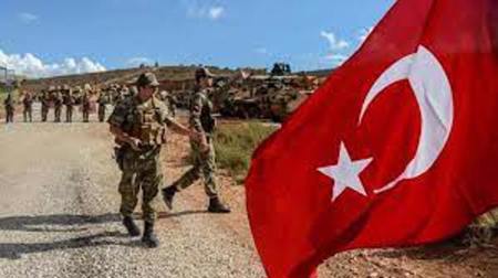 الدفاع التركية تعلن عن استشهاد جندي آخر في عمليتها البرية شمال العراق