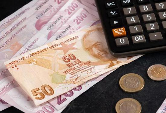 عملت في يوم عطلتك؟ قرار تركي جديد يوضح كيف تُحسب الأجرة