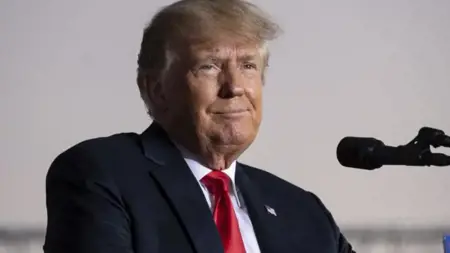 بعد إعادة حساباته على فيسبوك وإنستغرام.. كيف كان رد دونالد ترامب؟ بعد إعادة حساباته على فيسبوك وإنستغرام.. كيف كان رد دونالد ترامب؟