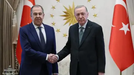 الرئيس أردوغان يستقبل وزير الخارجية الروسي لافروف الرئيس أردوغان يستقبل وزير الخارجية الروسي لافروف
